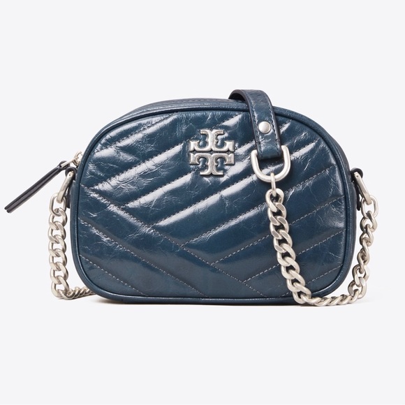Tory Burch Kira Chevron Camera Crossbody Bag Patent Leather - Picture 1 of 4